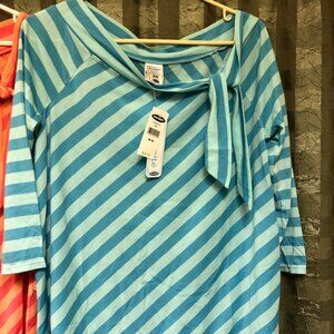 Old Navy Colorful Blue Maternity Tops 3/4 sleeves - MED